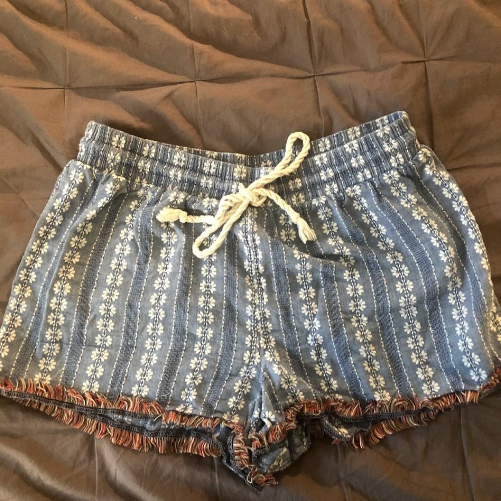 Fringe shorts